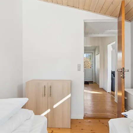 Swea - 2-5km From The Sea By Interhome *